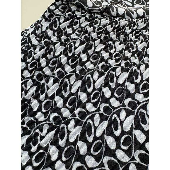 Vintage Y2K Babydoll Crinkle Top Women’s S Black White Ruffle Geometric Stretch - Picture 11 of 12